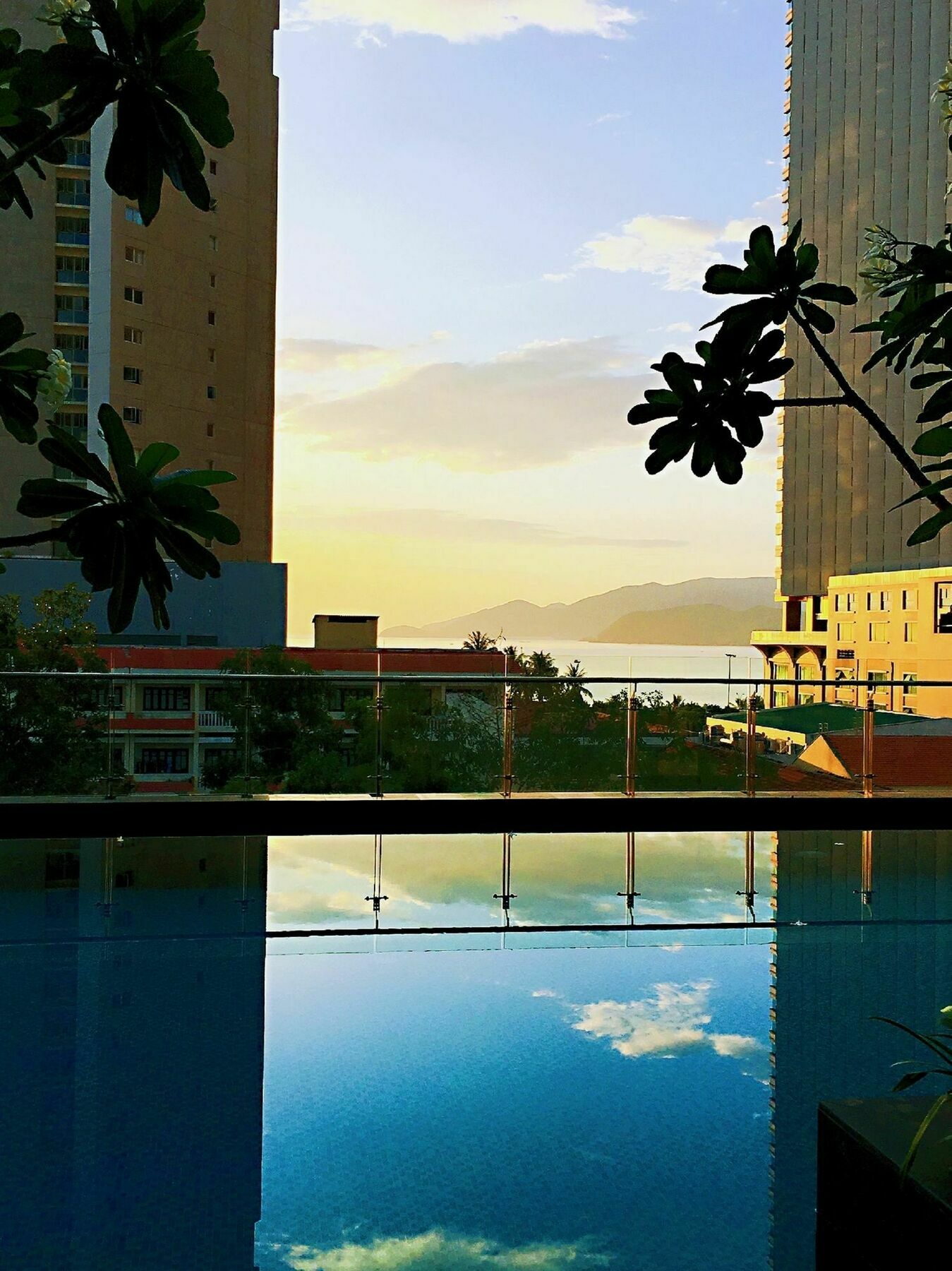 Nha Trang Sea View Apartments By Vievid Exterior photo
